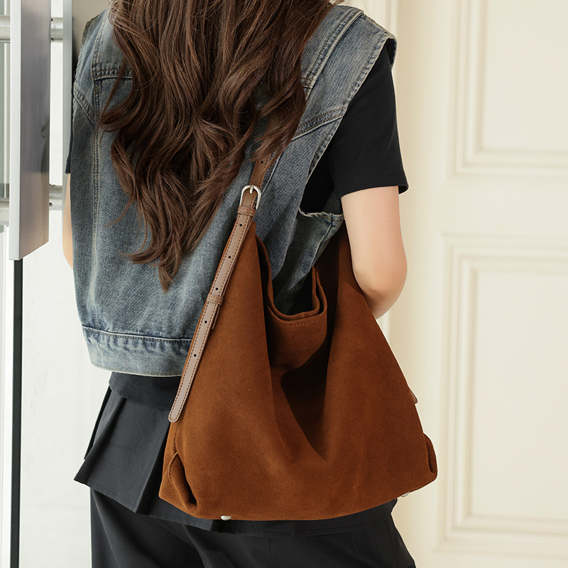Women's Genuine Suede Cowhide  - огляд і ціна Hobo Bag Slouchy