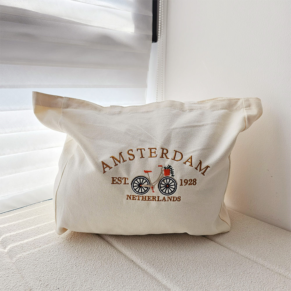 Amsterdam Netherlands Vintage  - огляд і ціна Women Bags Netherlands