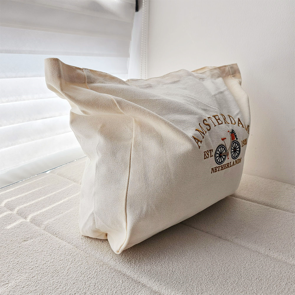 Amsterdam Netherlands Vintage  - огляд і ціна Women Bags Netherlands